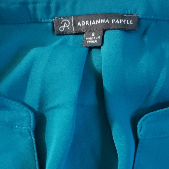 Teal Blue Blouse. Size Small. - Picture 4 of 4